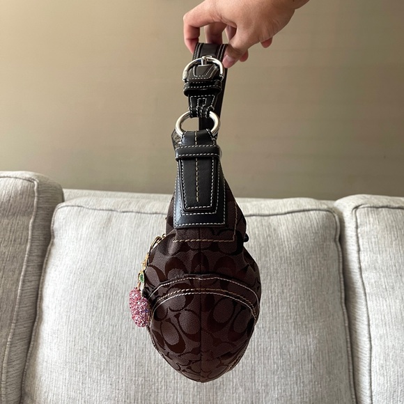 SOLD - Picture 3 of 6